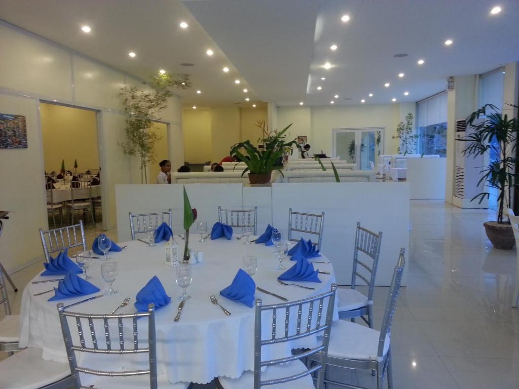 Parkway Hotel Surigao Exterior foto