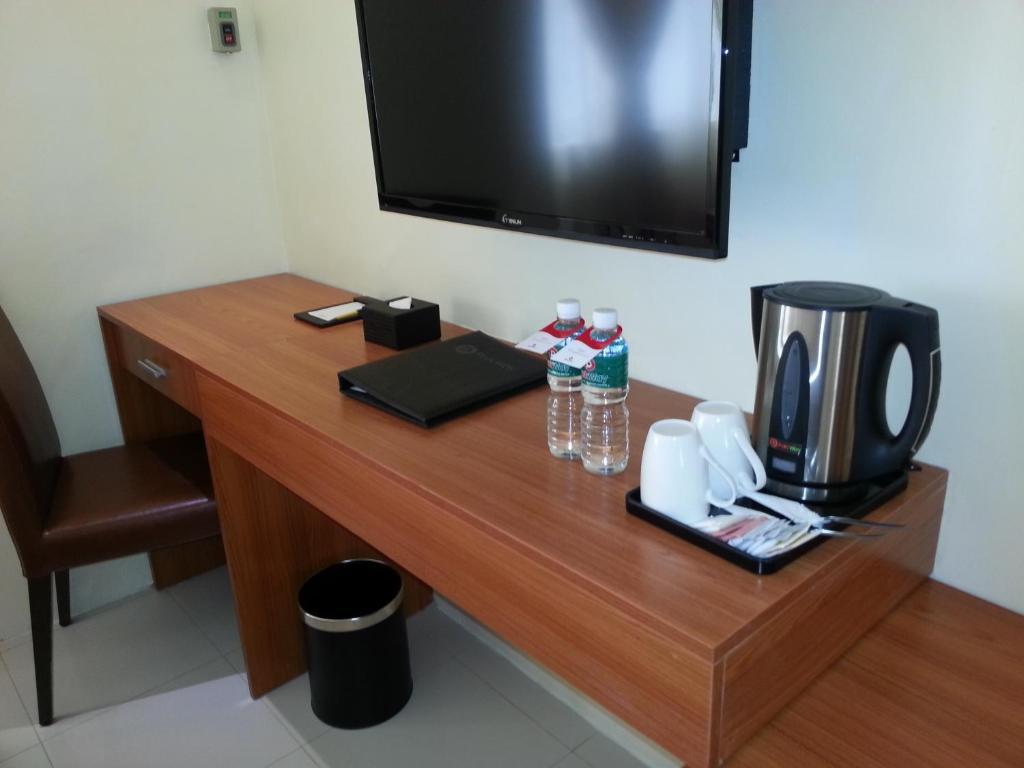 Parkway Hotel Surigao Exterior foto